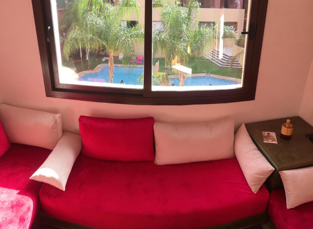 Marrakech Avec Piscine Apartment *